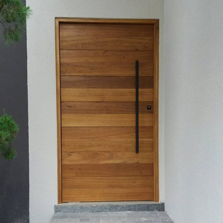 Foto de portas de entrada de madeira 56 - 56