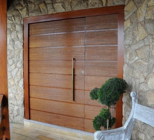Foto de portas de entrada de madeira 73 - 73