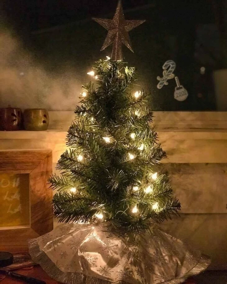Árvore de Natal Pequena: 80 ideias perfeitas para o seu lar [FOTOS]