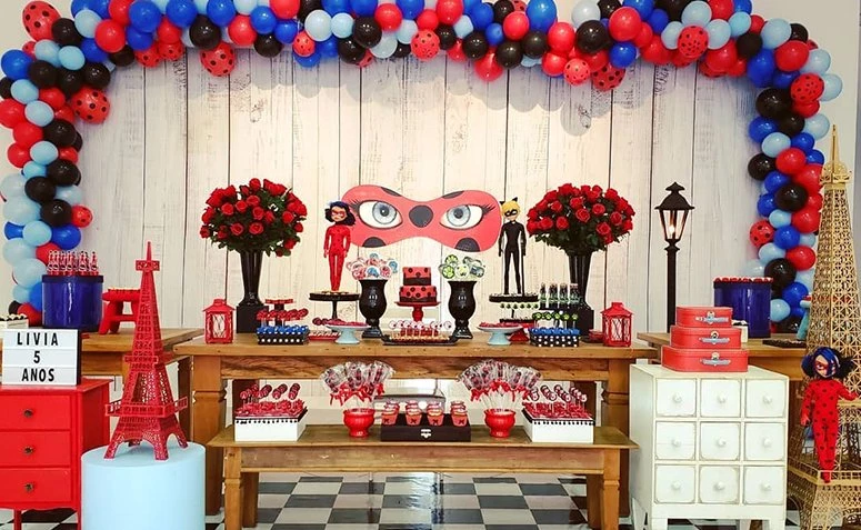 Festa Ladybug: tutoriais e 50 fotos para você criar a sua decoração