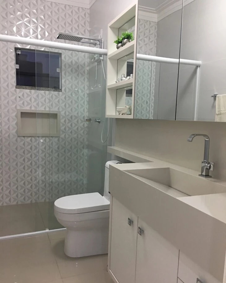 Foto de armario de banheiro com espelho 39 - 40