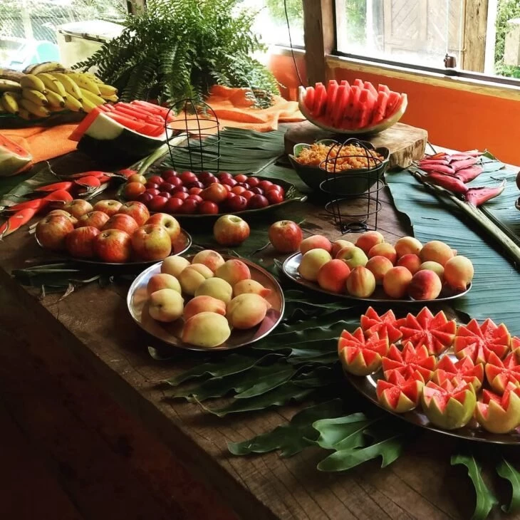 Foto de mesa de frutas 2 - 45