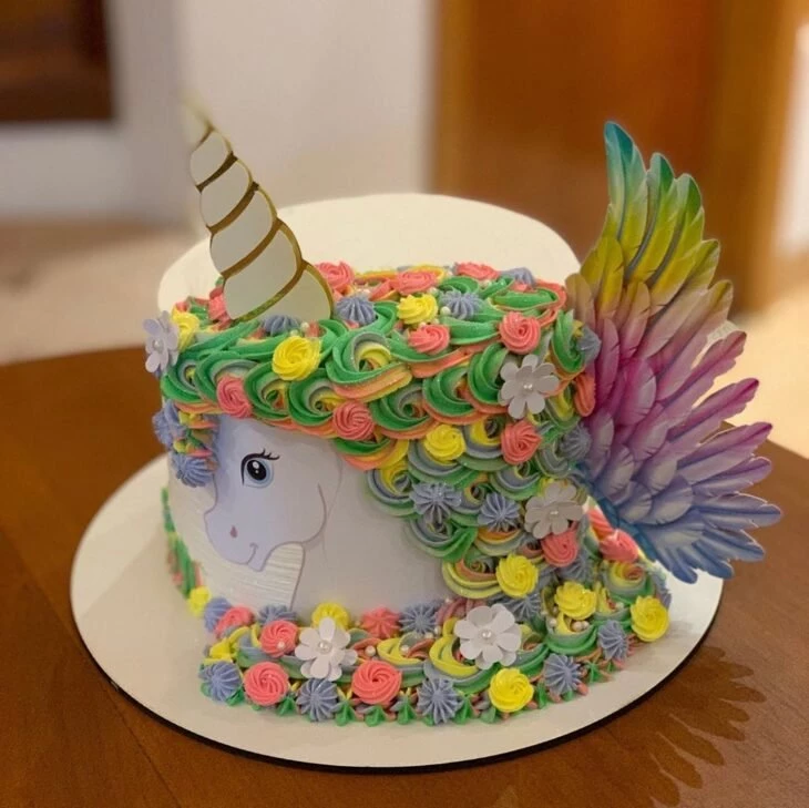 Foto de bolo de unicornio 51 - 54