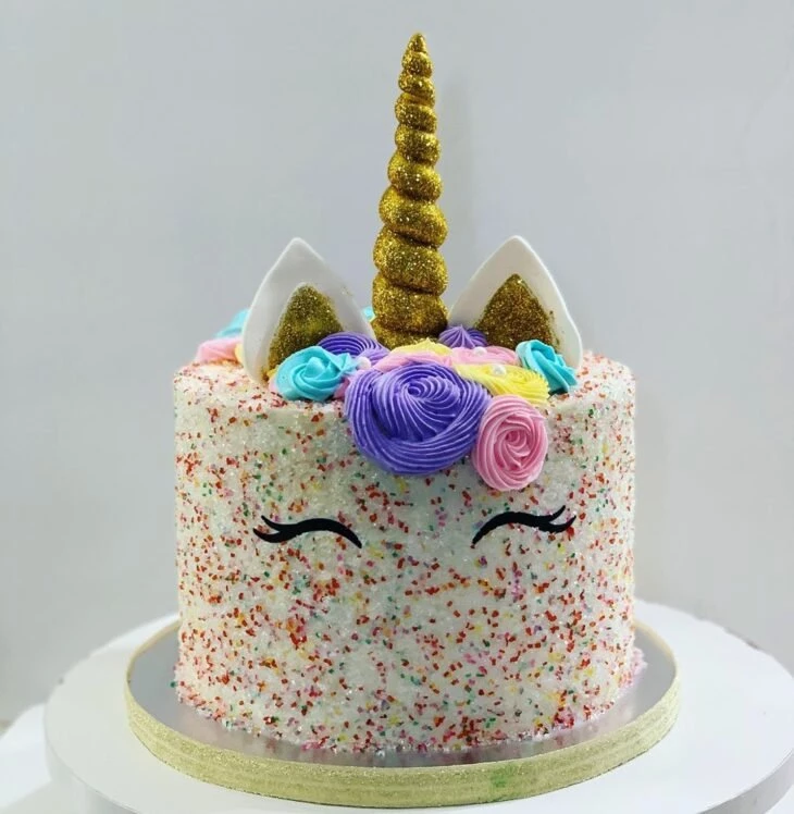 Foto de bolo de unicornio 90 - 93
