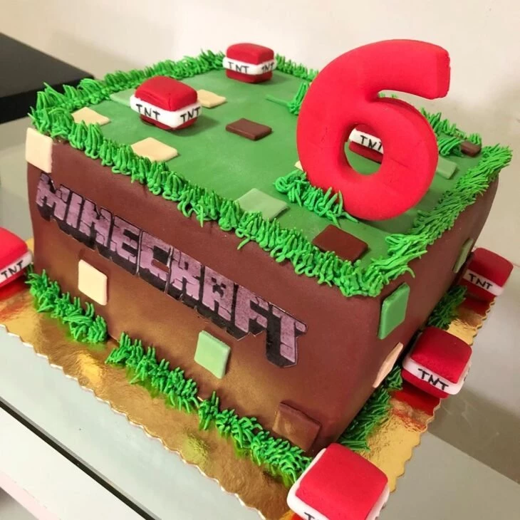 Bolo Minecraft: dicas e inspirações para um bolo criativo e original