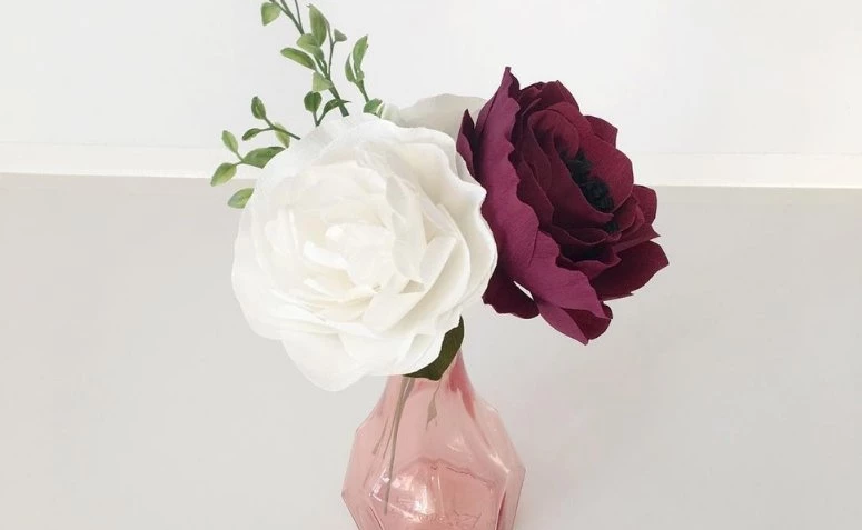 Rosas de papel: como fazer e 50 ideias tão lindas quanto as naturais