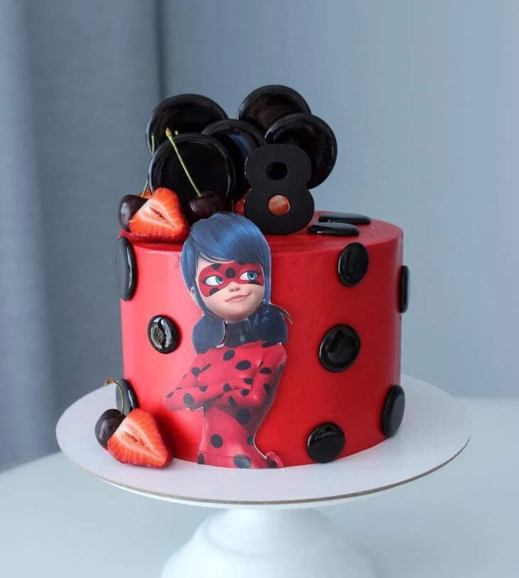 Foto de bolo da ladybug 38 1 - 38