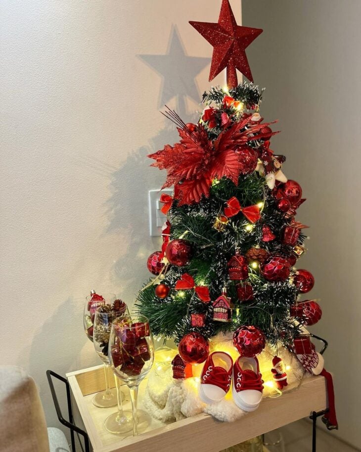 Árvore de Natal dourada: 70 FOTOS cheias de luz e glamour