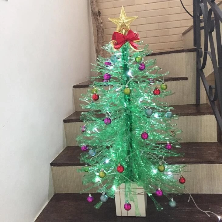 Árvore de Natal de garrafa PET: 30 ideias para a sustentabilidade brilhar –  Guilherme Barbosa