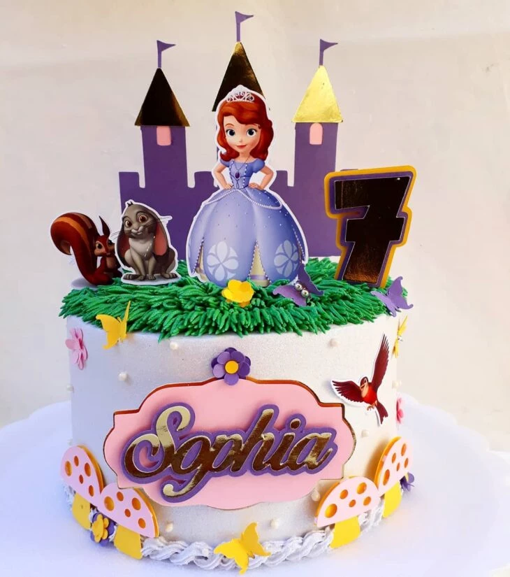 85 modelos de bolo da Princesa Sofia para abrilhantar a sua festa  Bolo  princesa sofia, Bolo princesa, Bolo de aniversario princesa