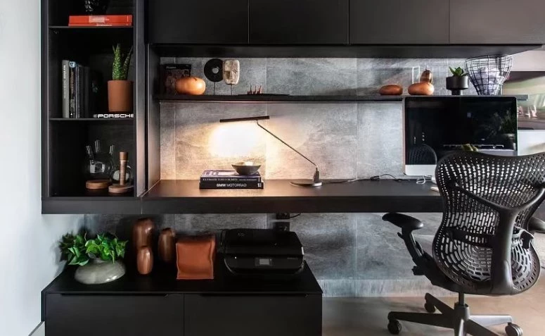 Escrivaninha preta: 60 modelos para personalizar o home office