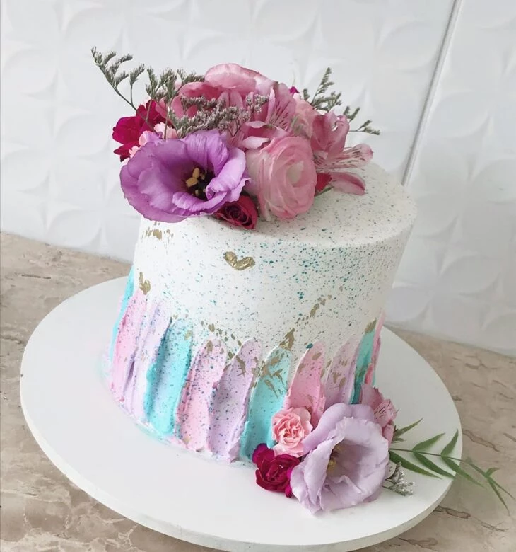 Foto de bolo com flores 21 - 24