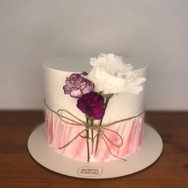Foto de bolo com flores 31 - 505