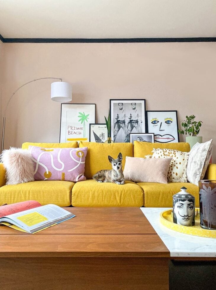 Foto de sofá amarelo 30 - 30
