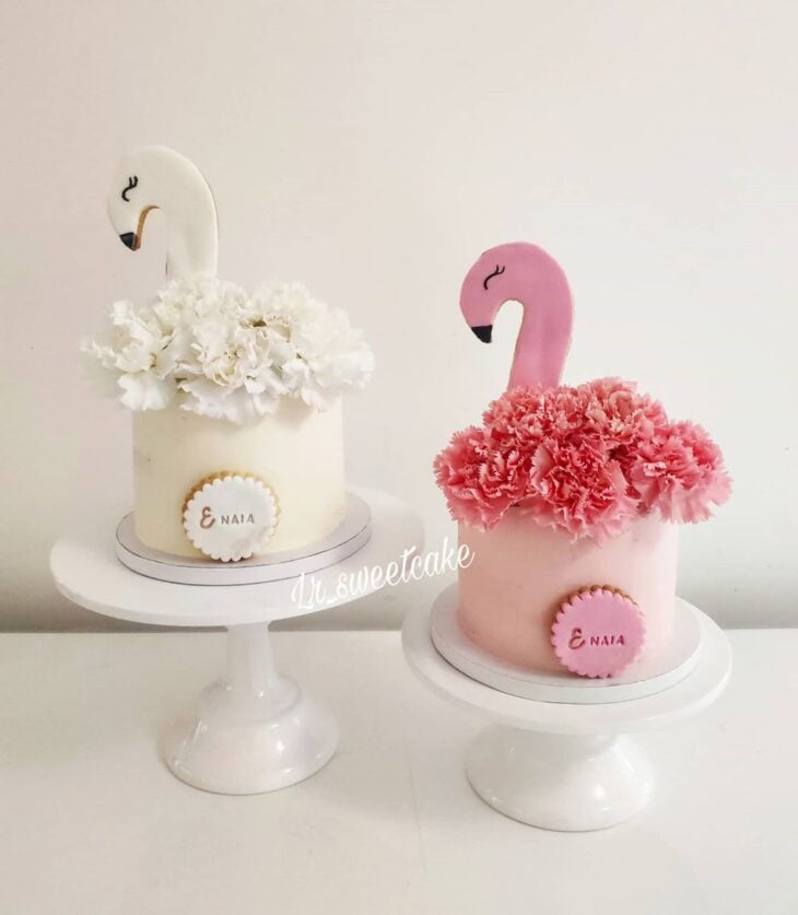 Foto de bolo de flamingo 18 - 21