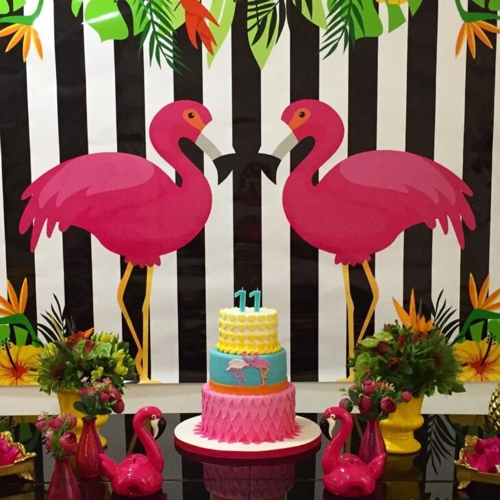 Foto de bolo de flamingo 3 - 6
