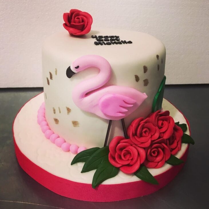 Foto de bolo de flamingo 79 - 82