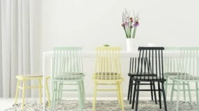 Foto de cadeiras coloridas 0 - 23