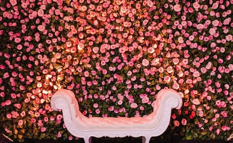 Painel de flores: 60 ideias para deixar sua festa encantadora