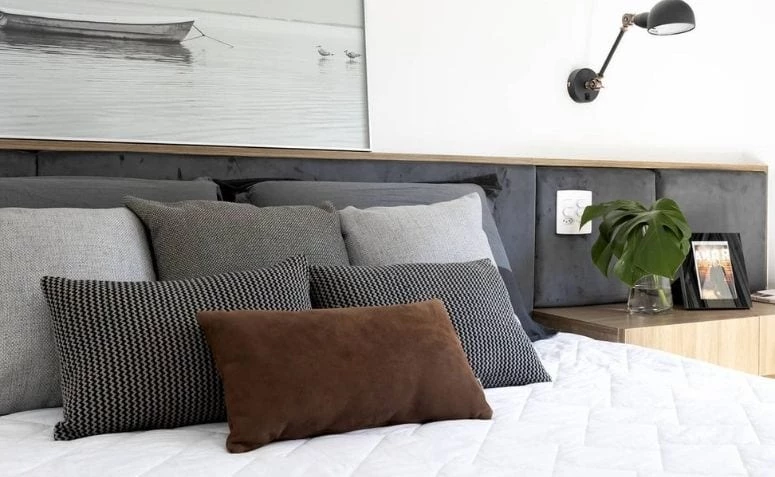 70 inspirações de almofadas para cama que vão incrementar a decoração