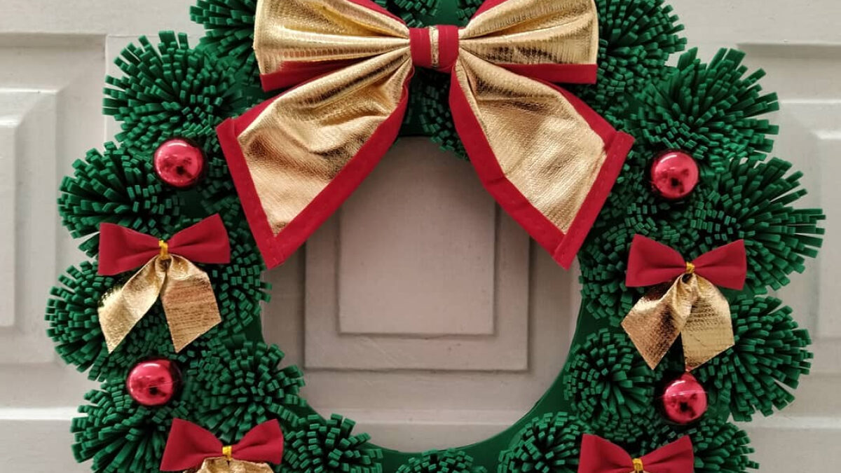Guirlanda de Natal de EVA: 50 ideias para criar e decorar seu cantinho