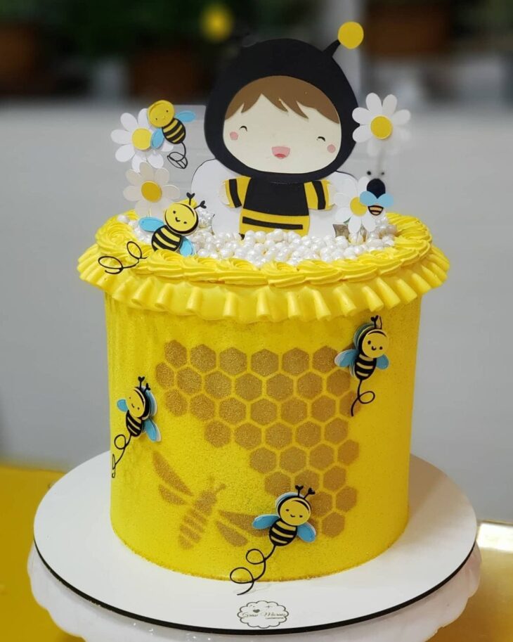 Foto de bolo da abelhinha 41 - 44