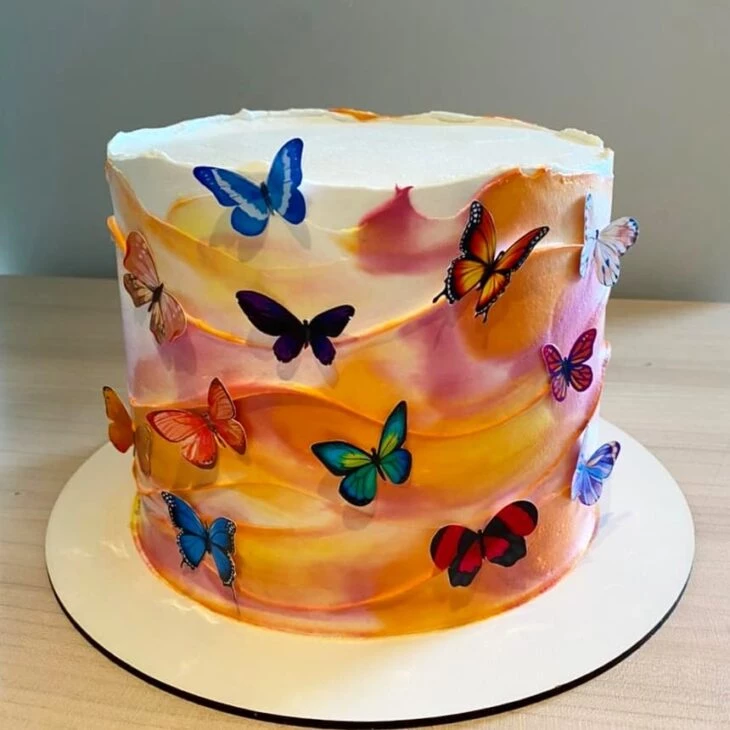 Foto de bolo com borboletas 22 - 25