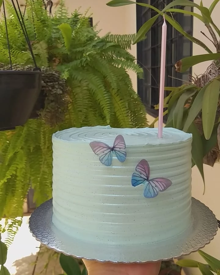 Foto de bolo com borboletas 6 - 9