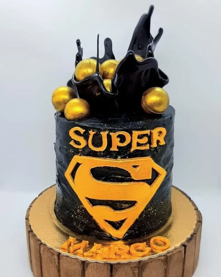 Foto de bolo do super homem 29 - 32