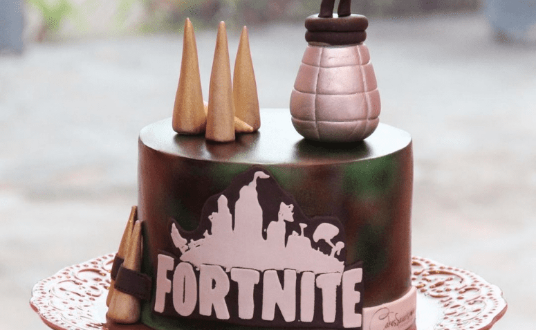 Aniversário do Fortnite: jogo celebra 4 anos com bolo e itens especiais