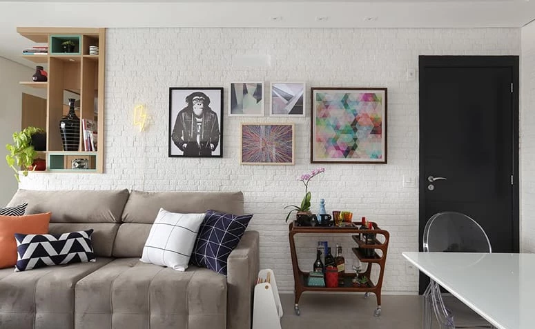30 inspirações de porta preta que valorizam a sua casa