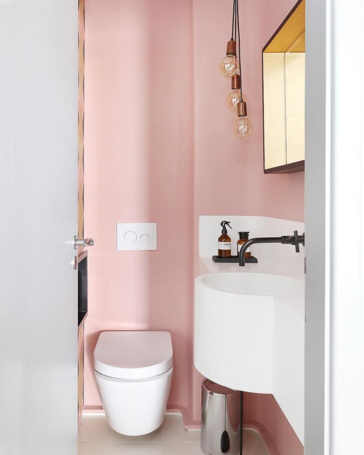 Foto de banheiro rosa 4 - 4
