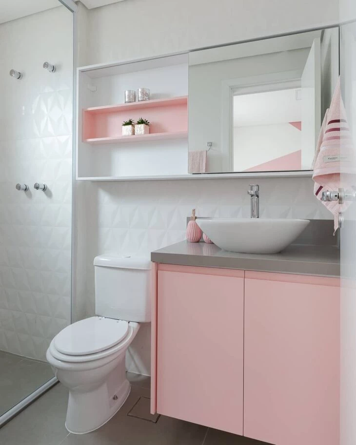 Foto de banheiro rosa 50 - 49