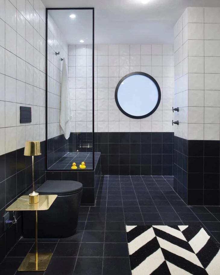 Banheiro preto: 70 ideias para uma decoração elegante