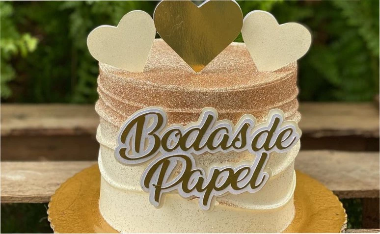 40 modelos de bolo bodas de papel para celebrar 365 dias de amor