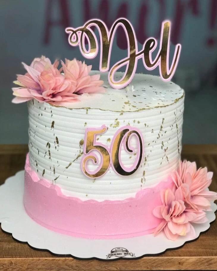 Foto de bolo de 50 anos 33 - 36