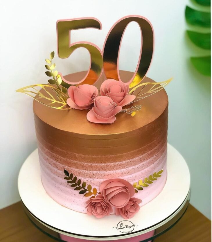 Foto de bolo de 50 anos 35 - 38