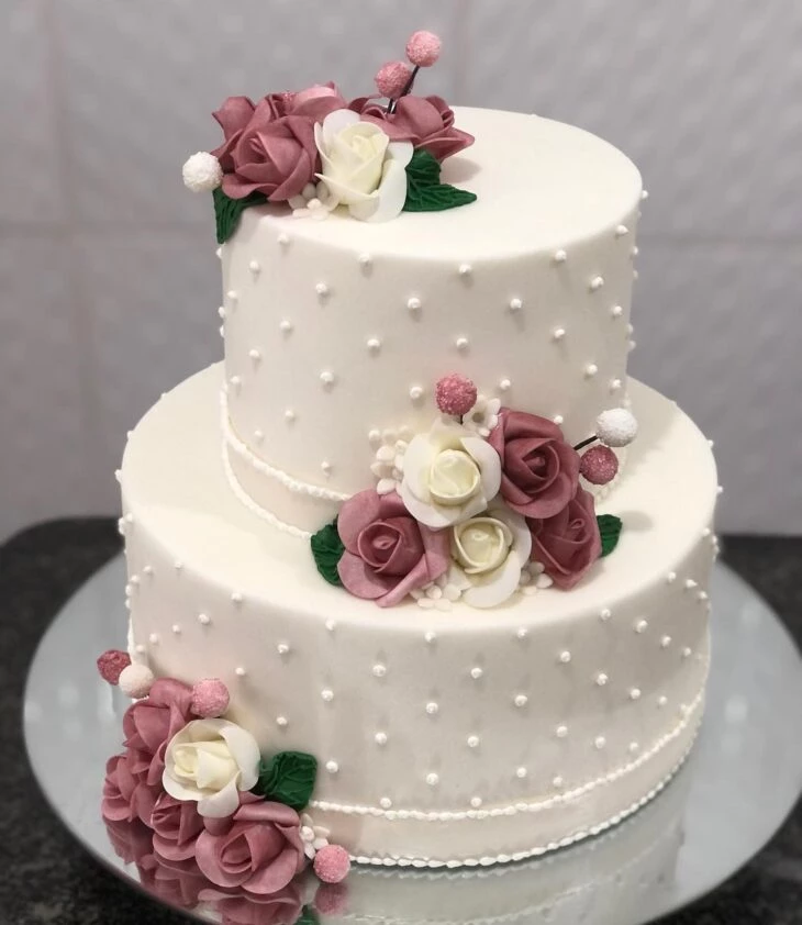 Foto de bolo com rosas 27 - 30