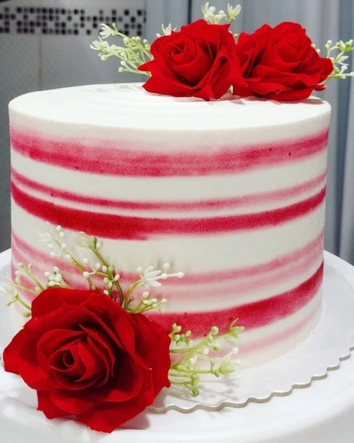 Foto de bolo com rosas 57 - 60