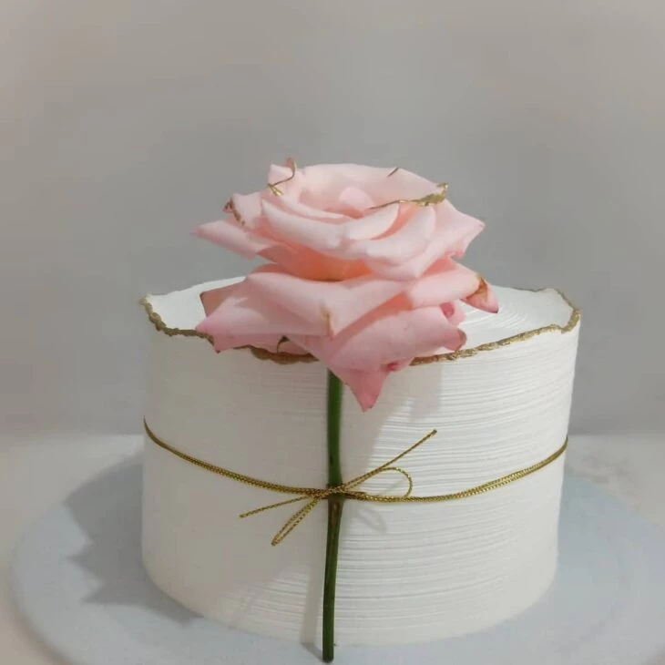 Foto de bolo com rosas 8 - 11