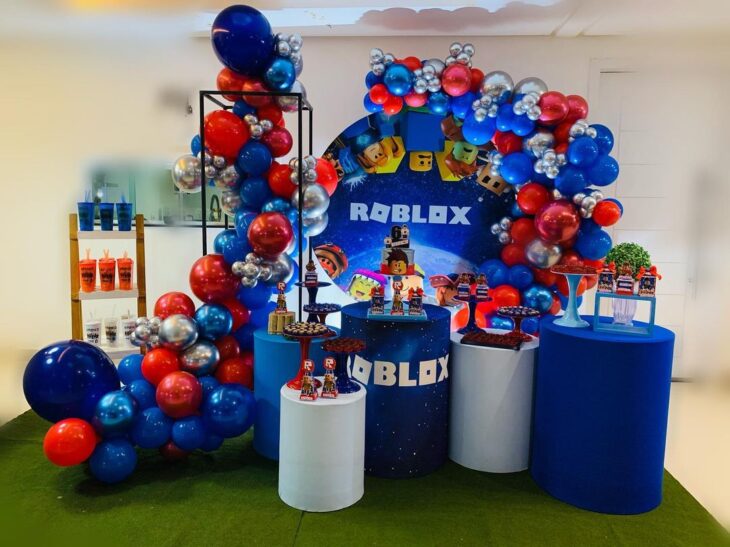 Festa Roblox - Ideias para montar mesa decorada Roblox