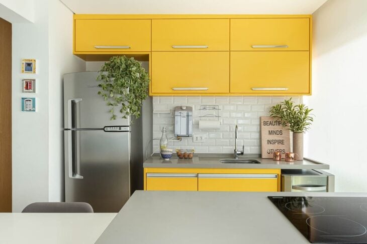 Foto de armario de cozinha amarelo 3 - 6