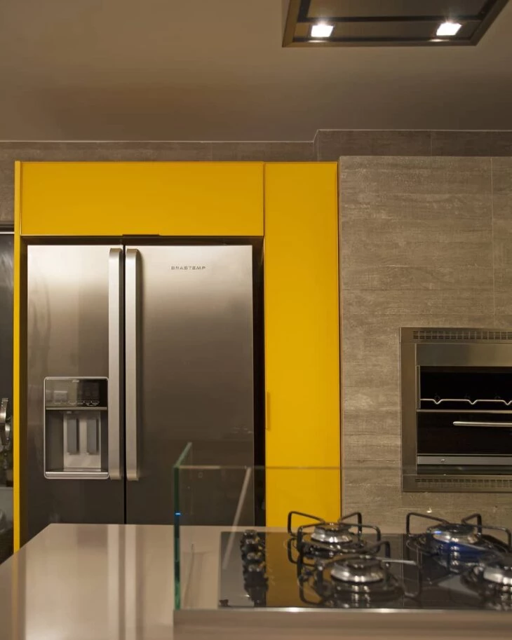 Foto de armario de cozinha amarelo 44 1 - 47