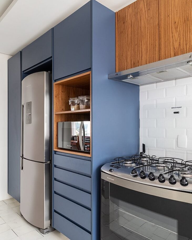 Foto de armario de cozinha azul 44 - 43