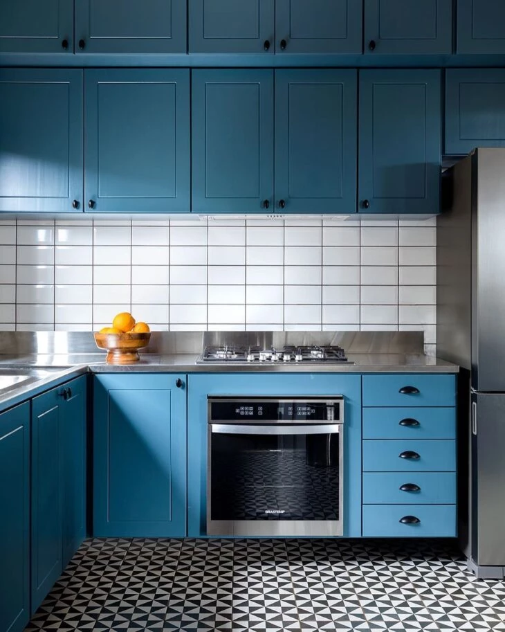 Foto de armario de cozinha azul 60 - 63