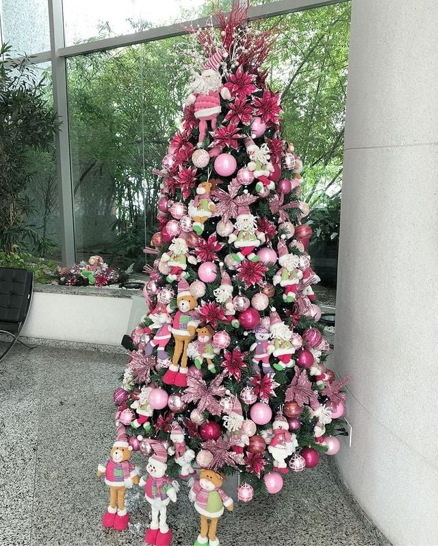 Foto de arvore de natal rosa 62 - 65