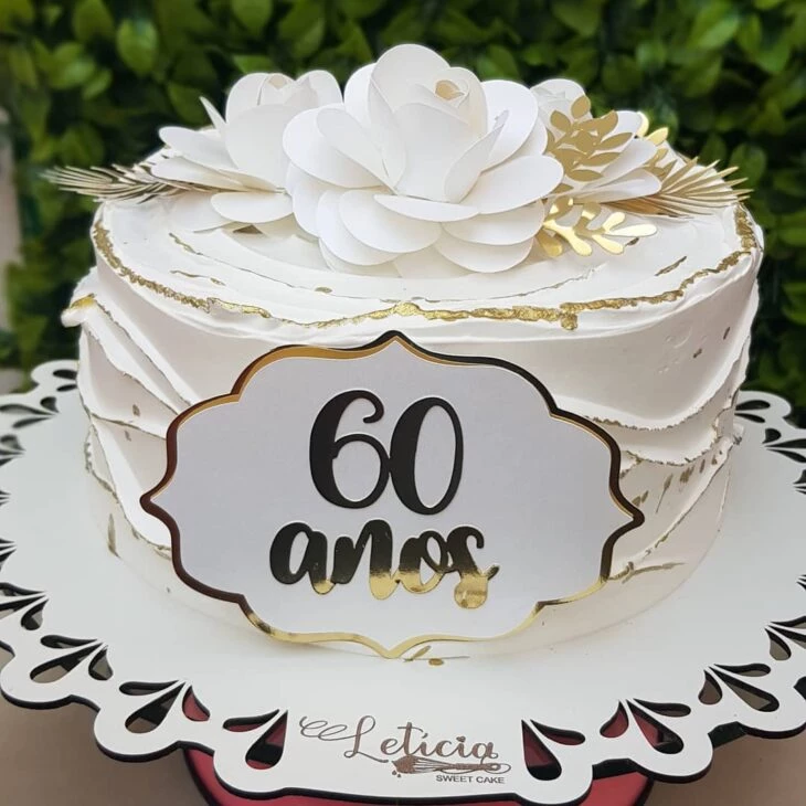 Foto de bolo de 60 anos 16 - 19