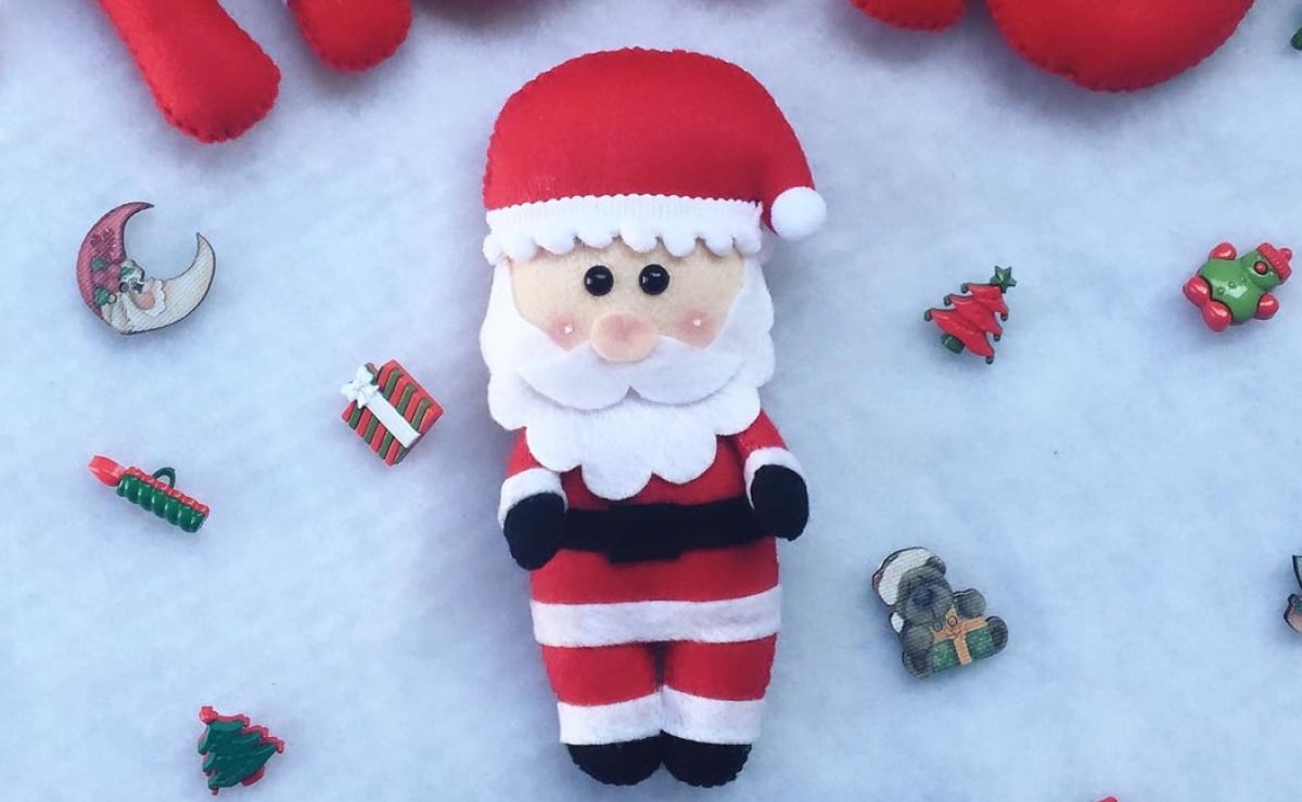 30 ideias de Papai Noel de feltro para a decoração de Natal
