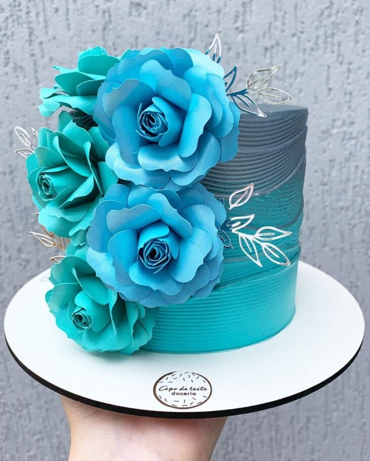 Foto de bolo azul tiffany 45 - 48