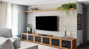 5 critérios para levar em conta ao definir a distância entre TV e sofá